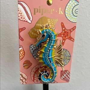 Piper K Metal Seahorse Hair Clip 🌊☀️⚓️
